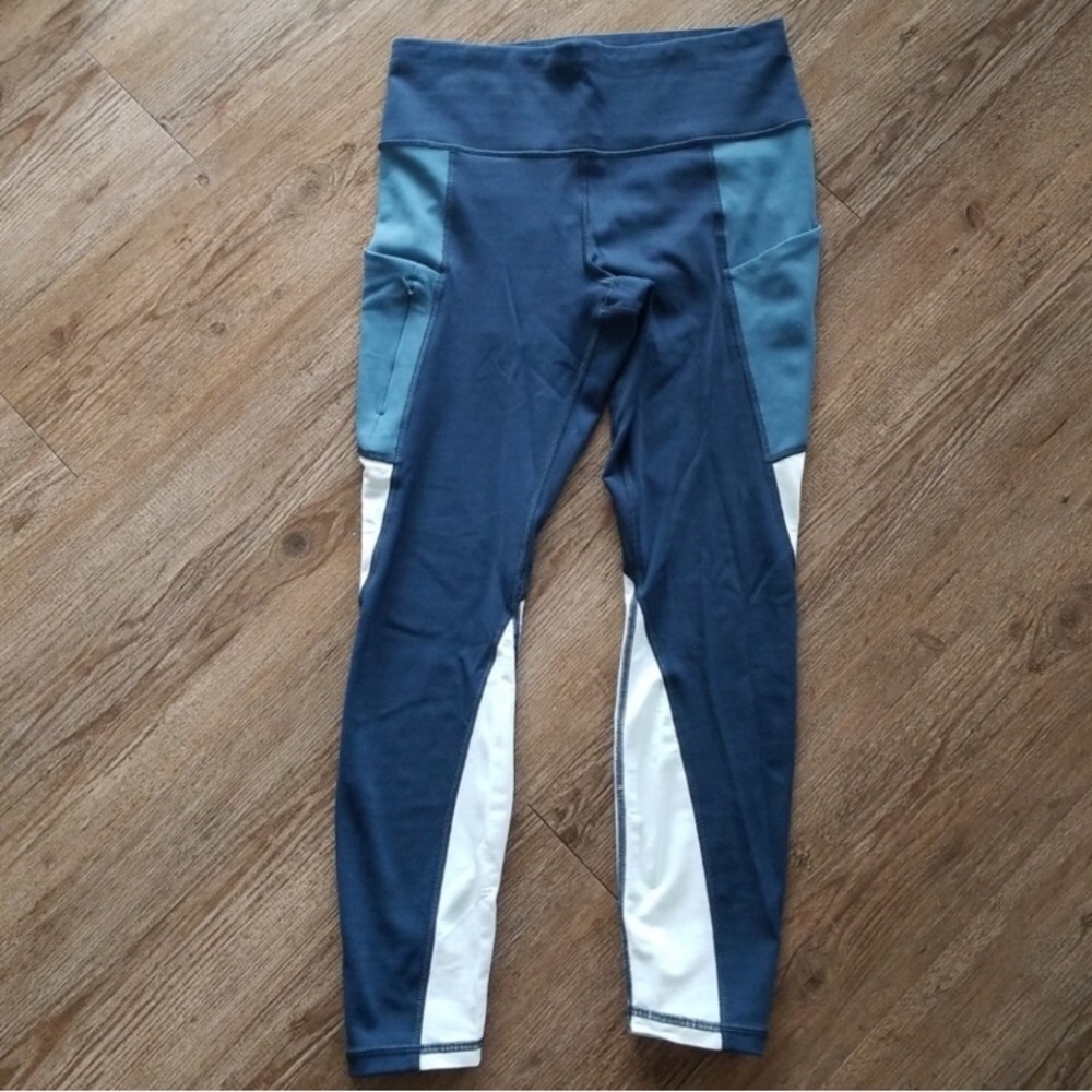 Athleta colorblock all in 7/8 leggings